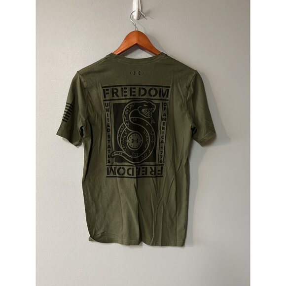 Men’s Size S Under Armour Green Freedom Shirt - Picture 1 of 5